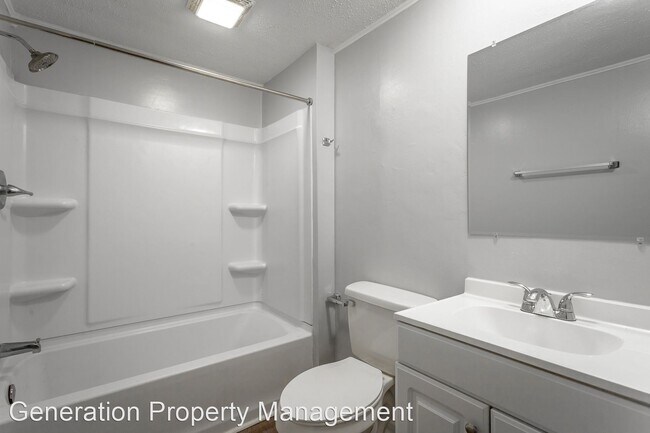 Building Photo - 2 br, 1 bath House - 3921 Bennett Rd