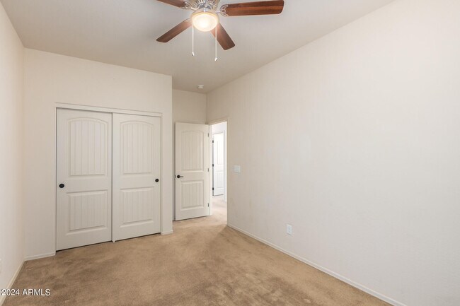 Building Photo - 3464 S Bluejay Dr