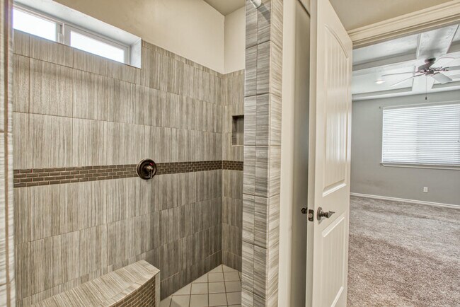 Building Photo - 7896 Enchanted Path Dr