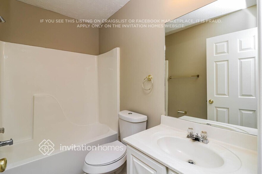 Building Photo - 174 Valleyside Dr