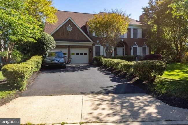 Building Photo - 4705 Rippling Pond Dr