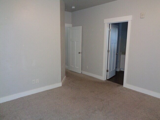 Building Photo - 14453 South Selvig Way