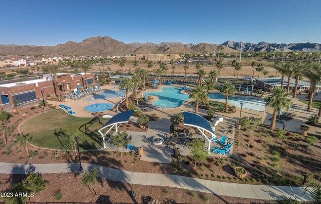 Building Photo - 21035 W Elm Way Ct