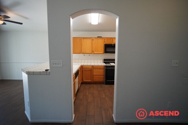 Building Photo - Charming 3-Bedroom Home in the Akers & Berkshire Area!