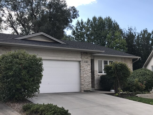 Building Photo - 738 Tyrolean Ct