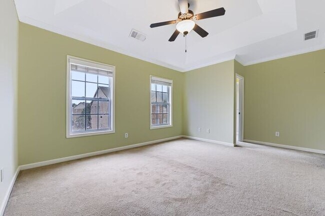 Building Photo - 5716 Pine Oak Dr, Norcross, GA 30092