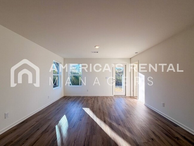 Building Photo - Coming Soon! Available to View NOW!!! DEPOSIT PENDING!!!