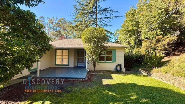 Building Photo - Mid-Century Montclair 3+ Bedroom with Filtered San Francisco Bay Views!