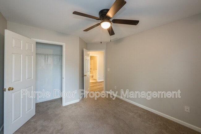 Building Photo - 320 Tuggle Ct