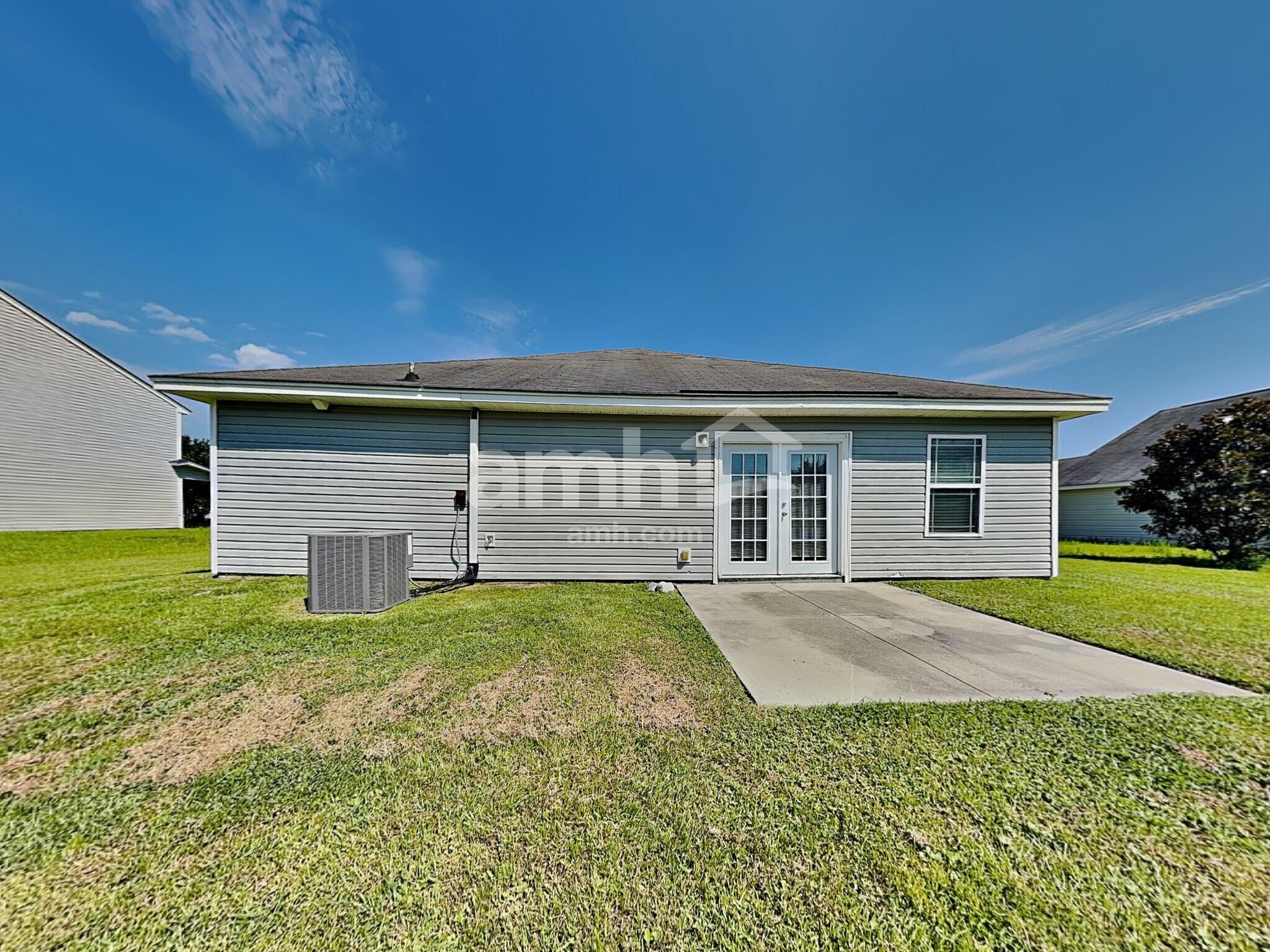 Building Photo - 422 Sea Breeze Dr