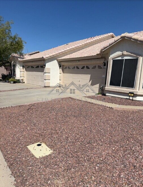 Building Photo - 6610 E University Dr