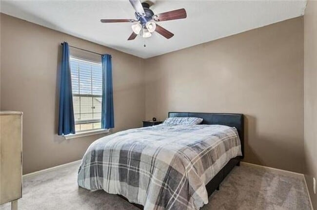 Building Photo - Stunning 3BR 2.5BA Home w/ Fenced Yard & Spacious Deck • Stainless Kitchen • Oversized Garage in ...