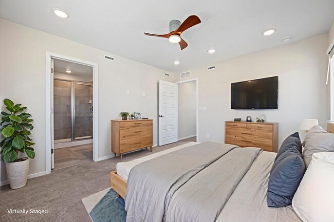 Building Photo - Stunning new-construction home in Aurora, CO, where modern design meets everyday comfort.