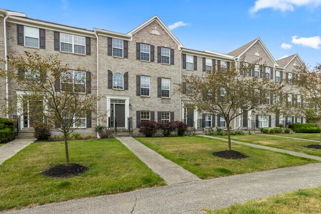 Building Photo - 226 Straughn Ln