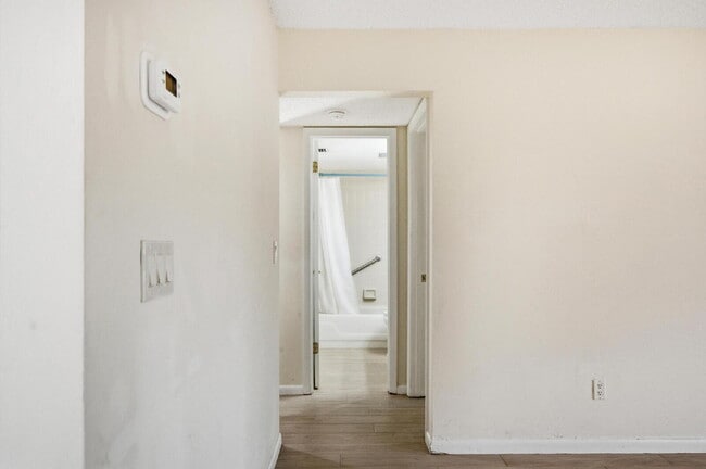 Building Photo - Woodhaven Condominium