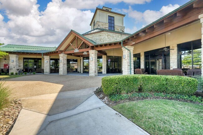 Building Photo - Welcome to this beautiful 4-bedroom, 3.5-b...