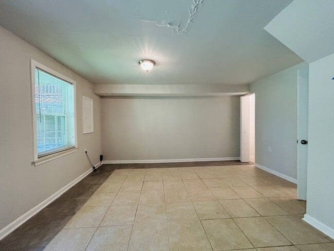 Building Photo - 3503 Aviary Way
