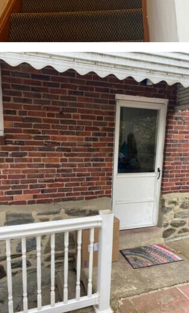 Building Photo - 109 S Sycamore Ave