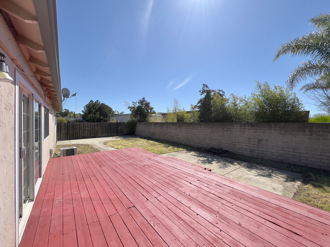 Building Photo - Renovated American Canyon Home Near School...