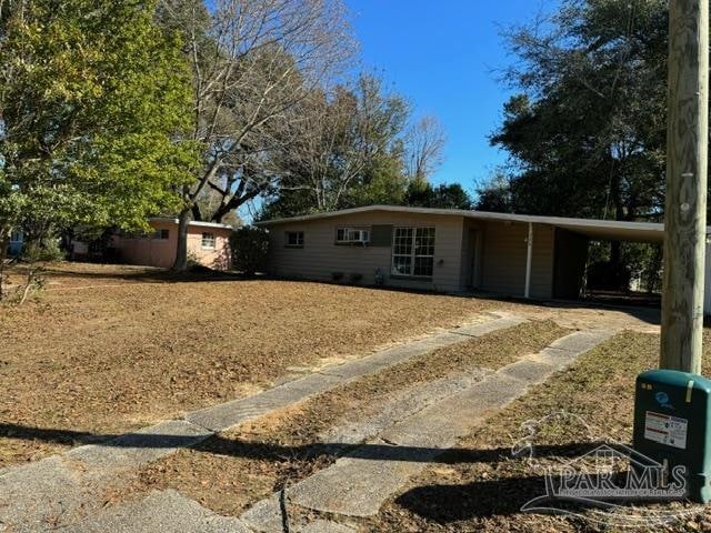 Primary Photo - 226 Emerald Ave