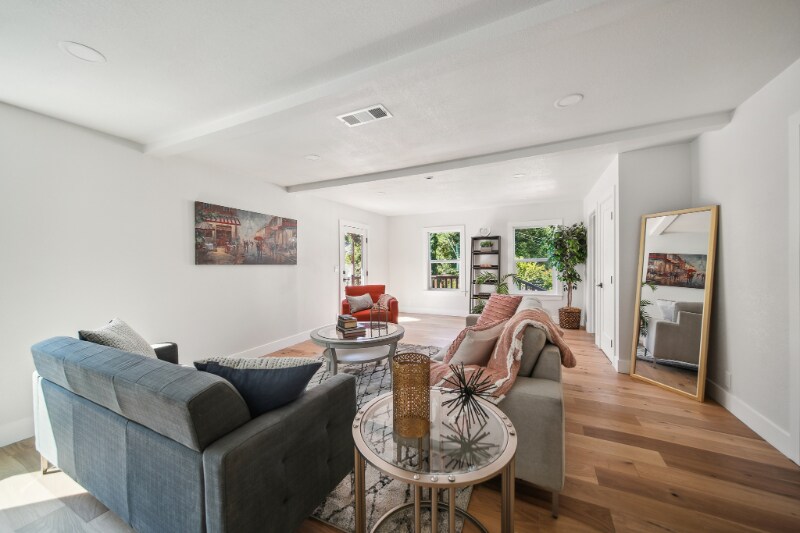 Building Photo - 610 Nestora Ave