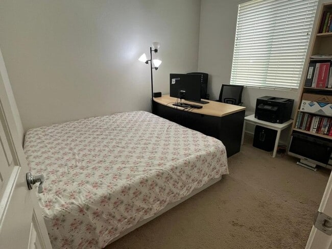 Building Photo - Beautiful Modern Home in Natomas Crossing Close to Downtown, Shopping, and More!