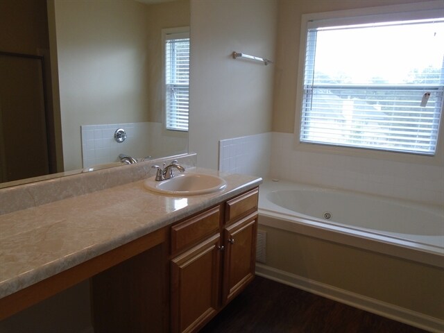 Building Photo - 143 Hawken Trail