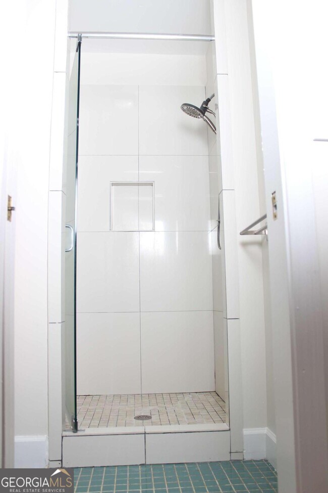 Building Photo - 1124 Center St NW