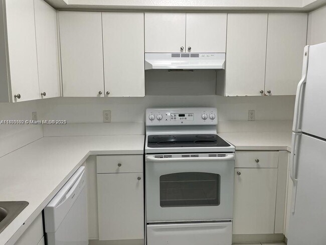 Building Photo - 15430 SW 284th St