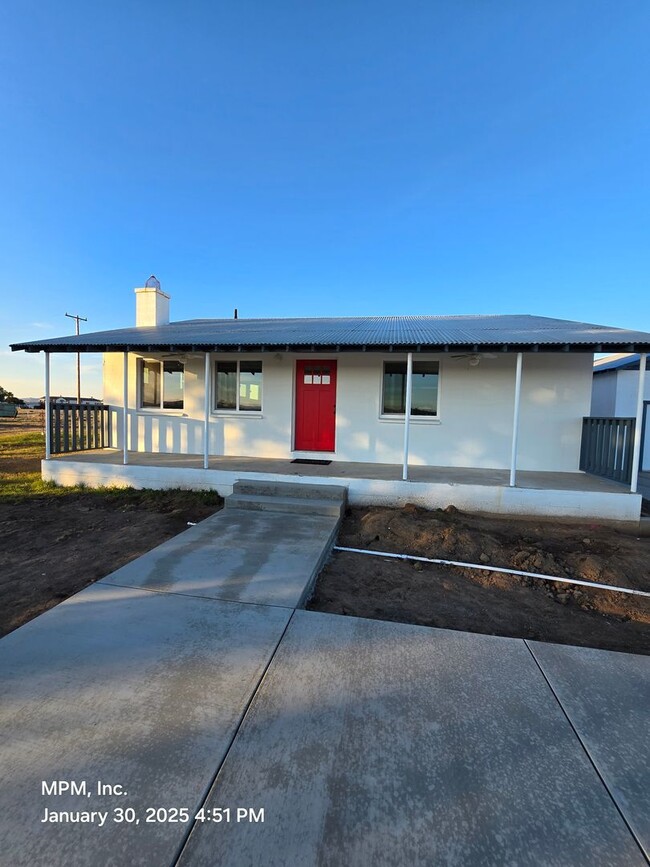 Primary Photo - Newly remodeled 2 bedroom 1 bath on acreag...