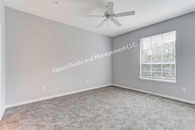 Building Photo - 8601 Beach Blvd