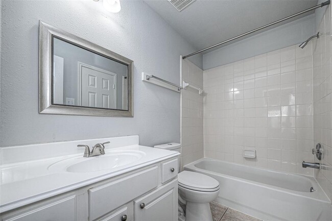 Building Photo - 9519 Stone Terrace Ct