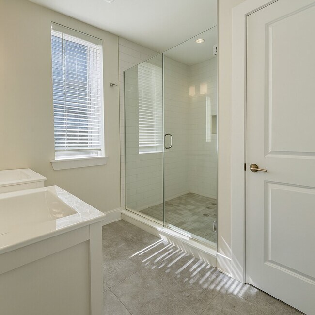 Building Photo - 1022 S 2nd St