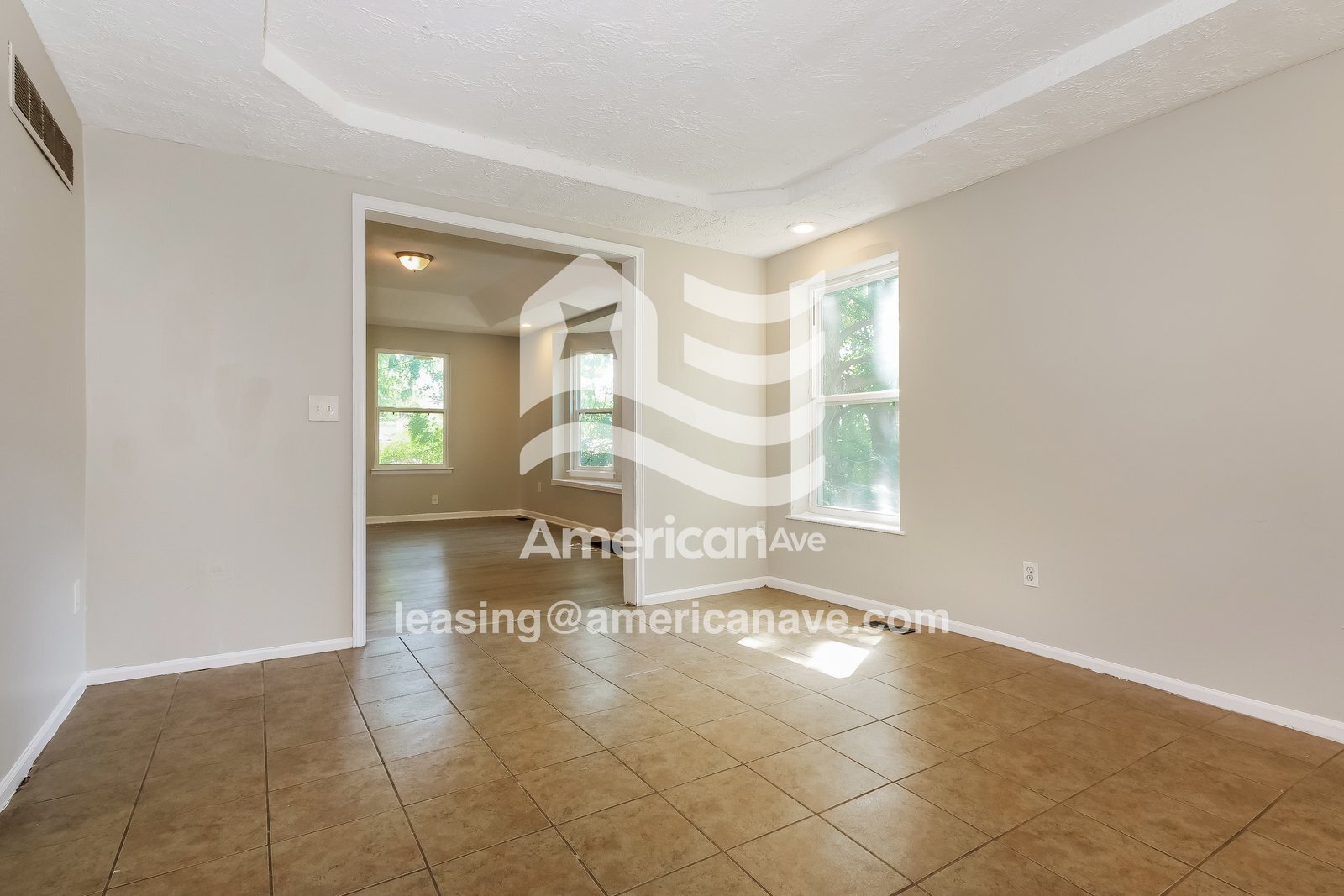 Building Photo - 303 Cypress Ave