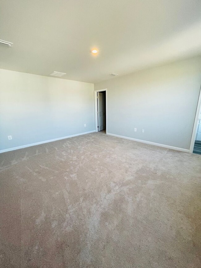Building Photo - Single Family Home for Rent in Cobblers Va...