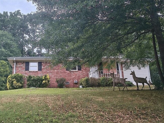 Building Photo - 6271 Mountain Ct SE
