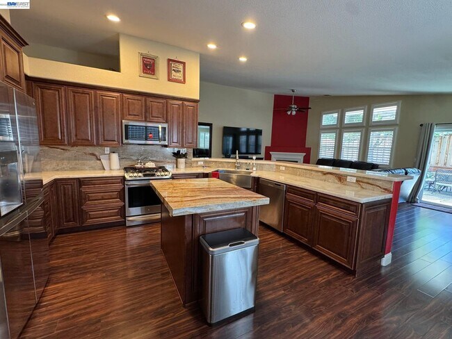 Building Photo - 5412 Nez Perce Way