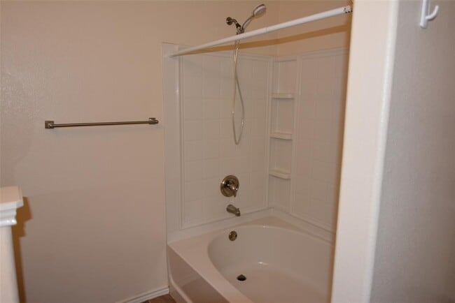Building Photo - 1303 Horseshoe Ranch Dr