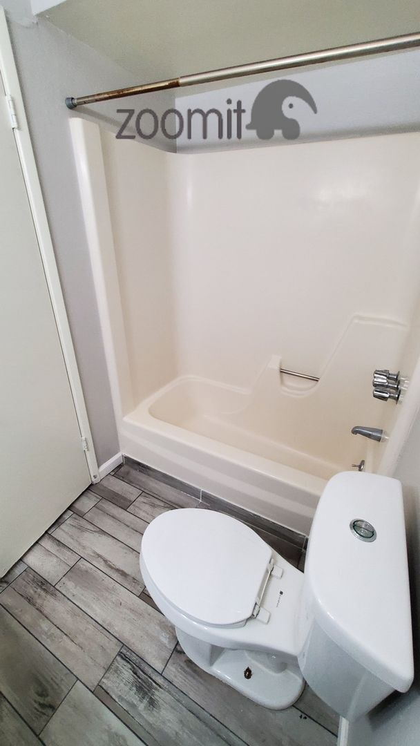 Building Photo - COOMING SOON! Beautifully upgraded house located in the vibrant city of Tempe, AZ