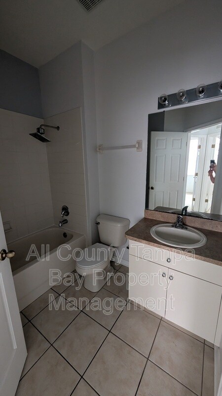Building Photo - 3146 Shady Lily Ln