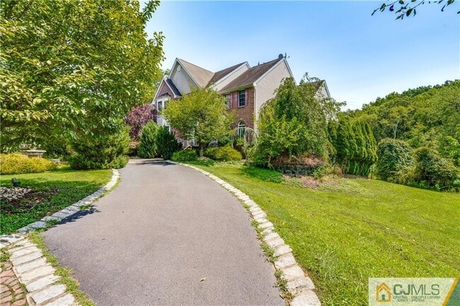 Primary Photo - 35 Old Mill Rd