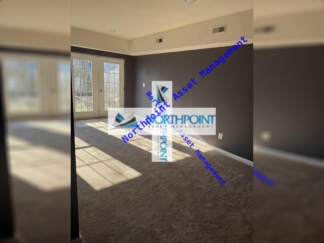 Building Photo - Open House Saturday November 22 from 2 pm to 4 pm