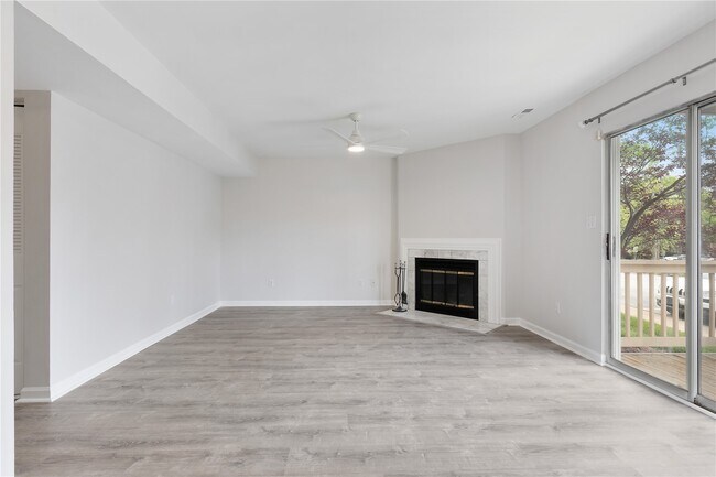 Building Photo - 8901 Cardinal Terrace
