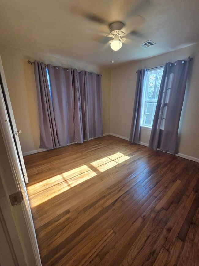 Building Photo - ?Cute Home in Norman 7 minutes from OU Campus! ?