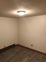 Building Photo - 1203 John Exum Pkwy