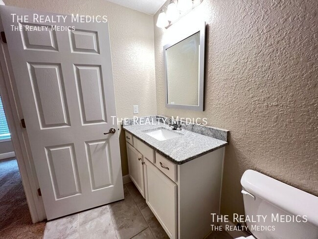 Building Photo - 2736 SW 161st Loop