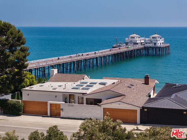 Primary Photo - 23018 Pacific Coast Hwy