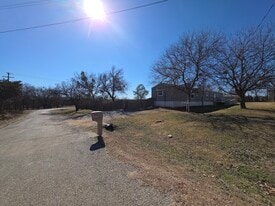 Building Photo - 511 S California St