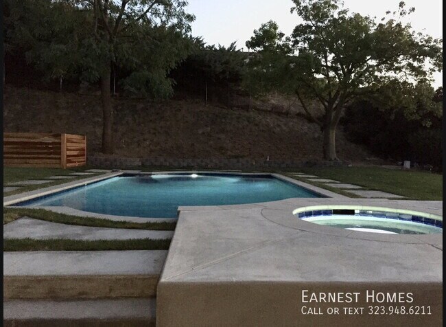 Building Photo - 4455 Deanwood Dr