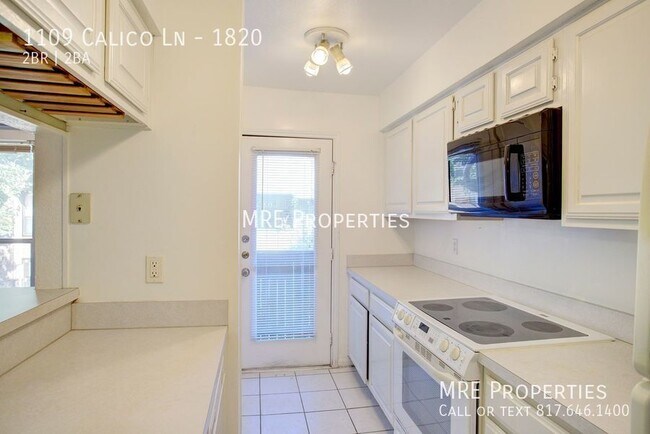 Building Photo - 1109 Calico Ln